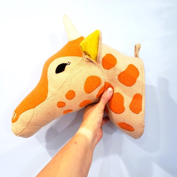 Plush Giraffe Mounted Head Trophy Kid Orange Wall Hanging 2016 Target Pillowfort - Picture 7 of 7